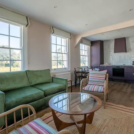 מארגייט Palm Heights - Top Floor Luxury Flat מראה חיצוני תמונה